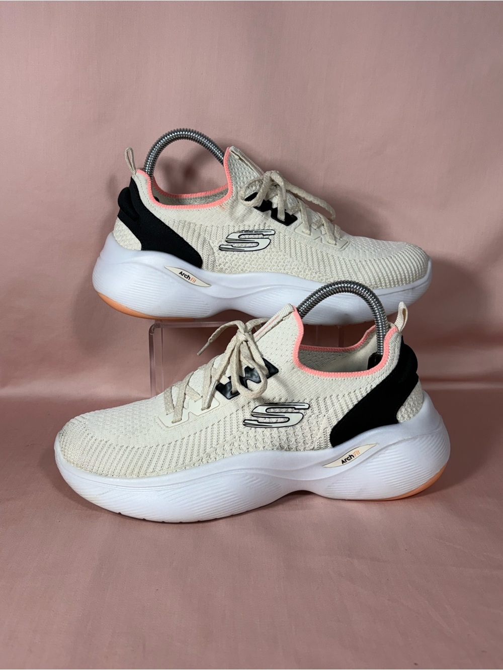 Skechers Arch Fit Infinity Women's Slip On Knit Sneakers Size 8.5